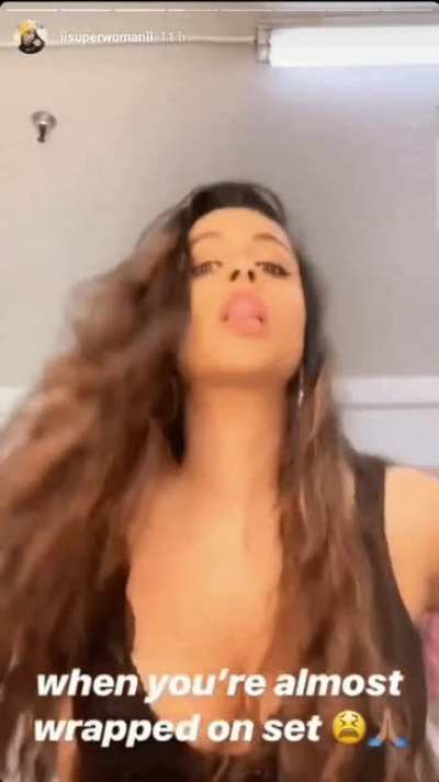 Damn titties