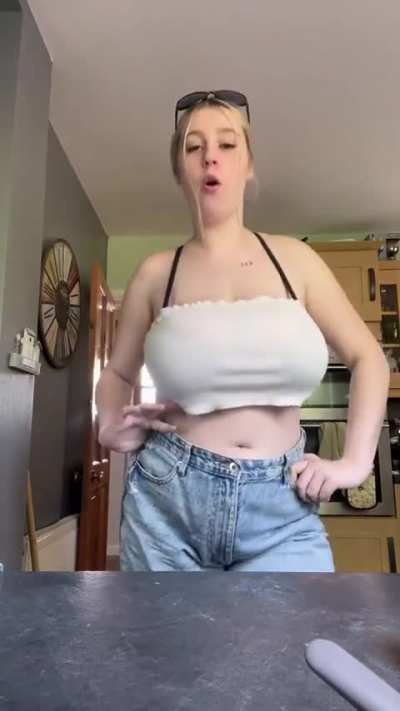 @reeseybum