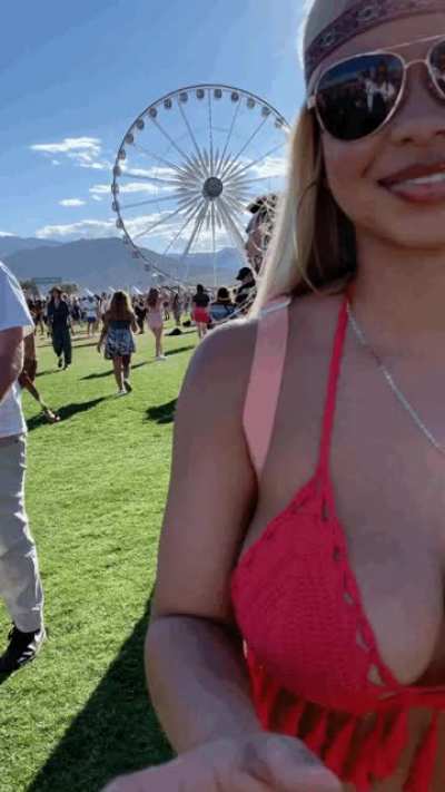 🧝🏼‍♀️