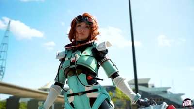 Horizon cosplay from Apex Legends