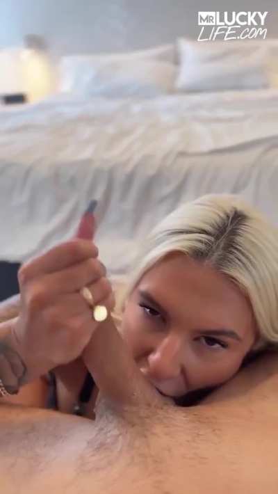Fucking on Vacation (Part 1)