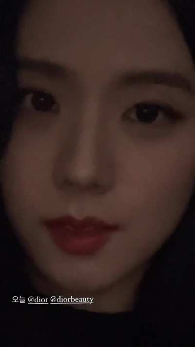 220430 - Jisoo