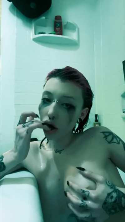 I&rsquo;d be happy if I was drooling on your cock