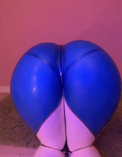 Sue Storm Amazing Ass (Lada<wbr>_lyum<wbr>osCOS<wbr>) [Marvel]