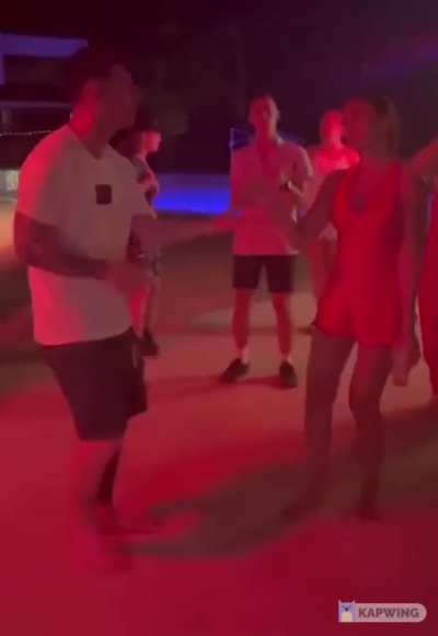 Messi tirando los pasos prohibidos