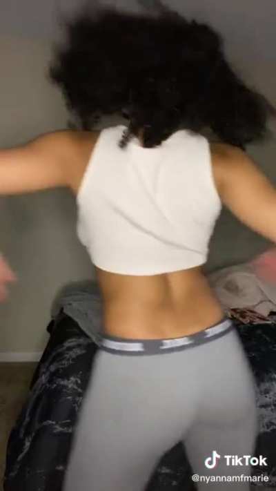 😩