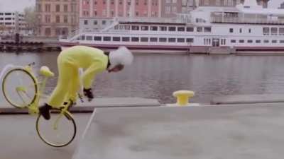 Airbag helmet