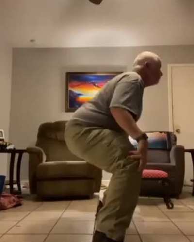 RULE REMINDER: TITLE YOUR POSTS "I'm 15 and this is yeet"