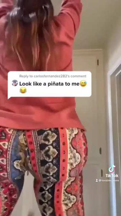 Would you eat candy out of my pi&ntilde;ata?