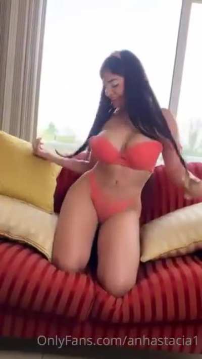 anhastacia fox
