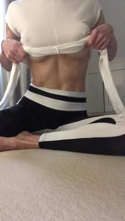 I was so wet during this workout I may release the full video get me horny with likes boys x (F) 48 uk milf