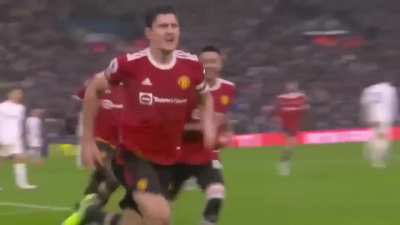 Maguire own goal against Sevilla meme 