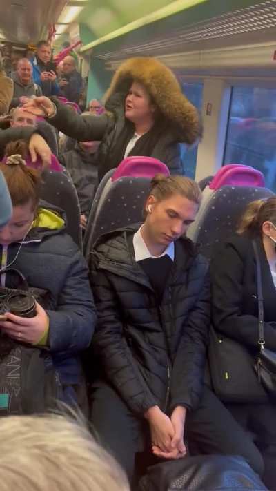 Vicky Pollard&rsquo;s granddaughter on a mad one when being asked to stop vaping on the c2c line