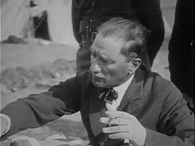 Atat&uuml;rk'&uuml; ve Osmanlı sonrası T&uuml;rkiye'yi konu alan ve aynı zamanda Atat&uuml;rk'&uuml;n en net ses kayıtlarından birini i&ccedil;inde bulunduran 1958 yapımı "Incredible Turk" adlı belgesel