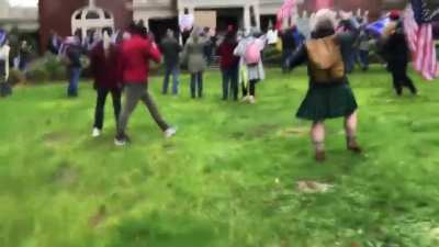 Trump supporters has breached the gates of Gov. Inslee’s mansion, at the Olympia Protests