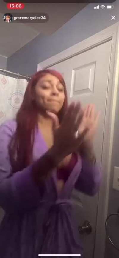 Her Tiktok Live 😍😍😍