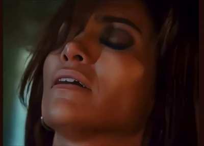 Jennifer Lopez&lsquo;s o-face