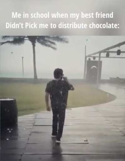 Bhai uparse ek hi choclate di ab bus mai kya khauga?