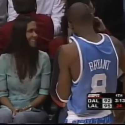 The time Halle Berry was checking out Kobe Bryant