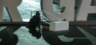 WCGW being a vandal
