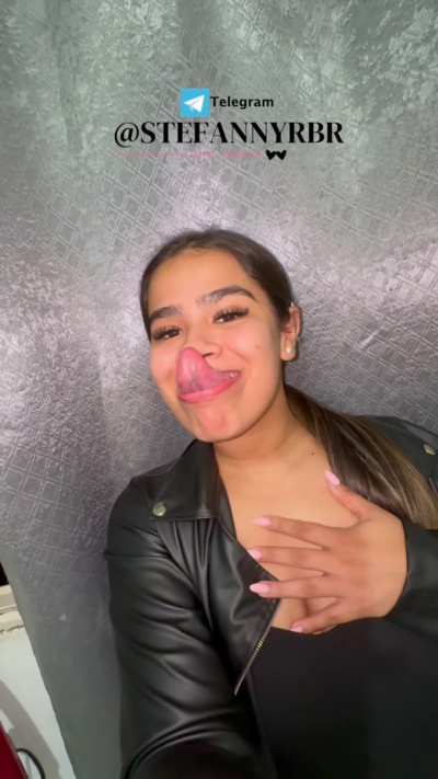 😝