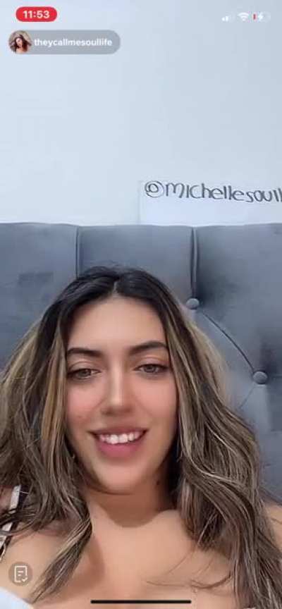 (2)
