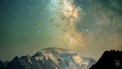 Mesmerizing night sky with the milky way &amp;lt;3