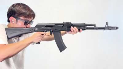 VFC AK74M