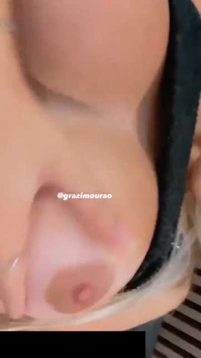 Grazi Mourão 🥵
