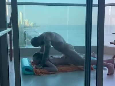 Breaking That Ass