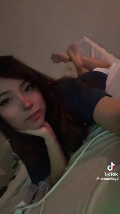 @alexavlley2