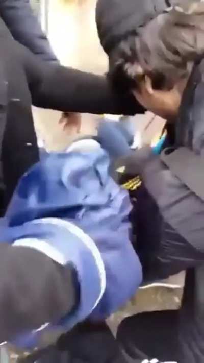 Guy picks a fight a teenage Immigrant from Dagestan