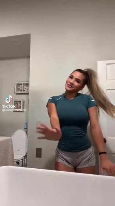 Wow, such a curvy figure. ⏳ thick on top, skinny in the middle, and thick down low 😍