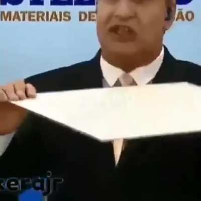 &Eacute; resistente