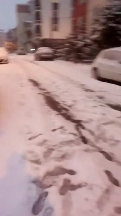 Cum yagiyor Tekirdag &ccedil;orlu yoğun kar yağışı