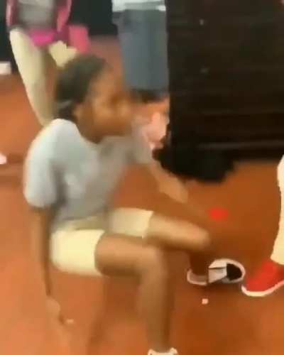 It’s how the girl snatched her wig off then slipped on it later on lol