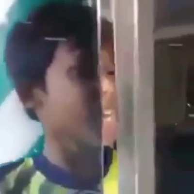 ...:v