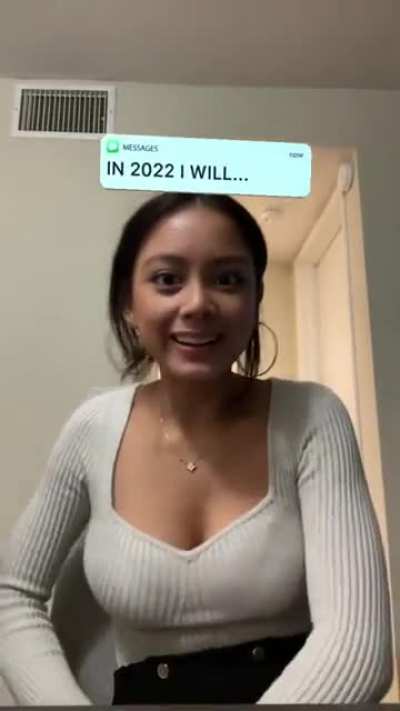 Ylona Garcia