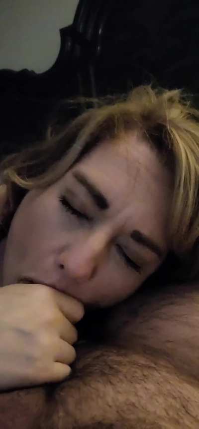 I always keep sucking after he blows in my mouth 🤤