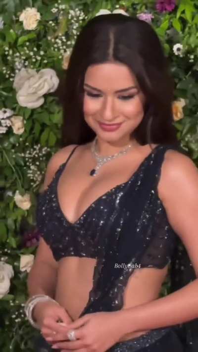 Avneet Kaur 