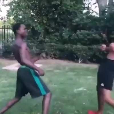 This looks like a pretty close fight