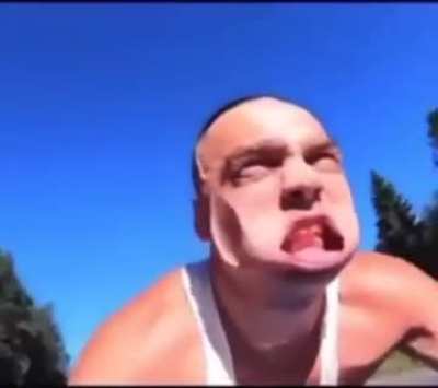 Типичный мотохруст