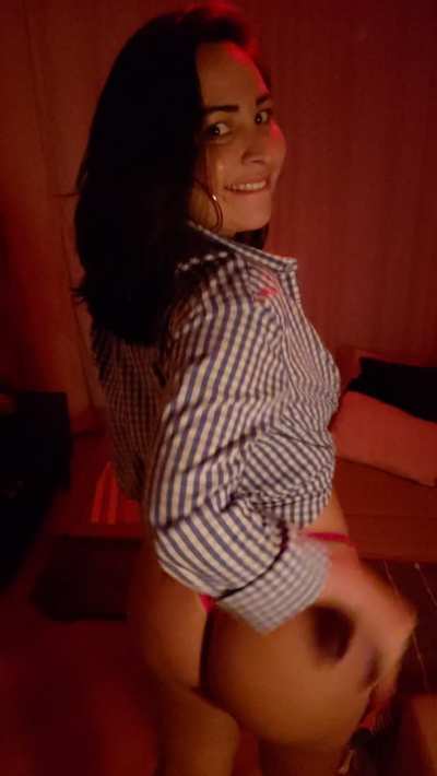 The red light makes me horny