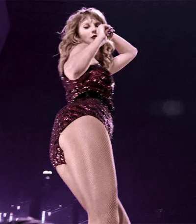 Watch that thing, Tay Tay