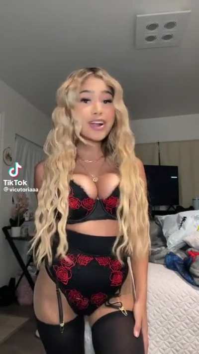 @vicutoriaaa ãï¸