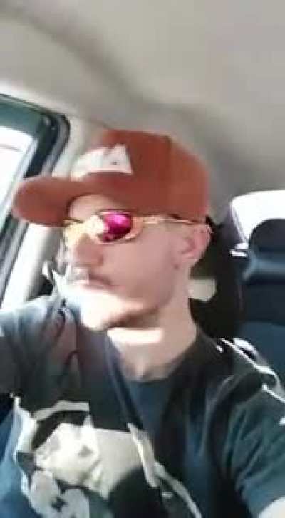 Maldito seja o indiv&iacute;duo que causar algum dano a esse ser