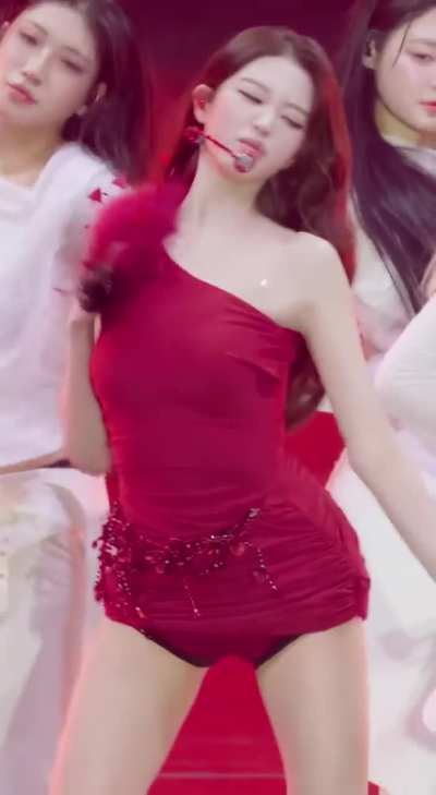 Wonyoung (Ive)
