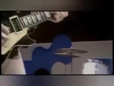 This proves that Jeff Beck was the first to do it all...