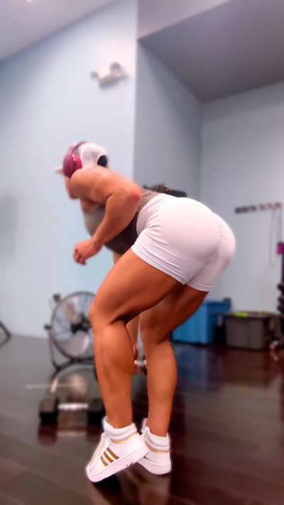 Working on my booty 