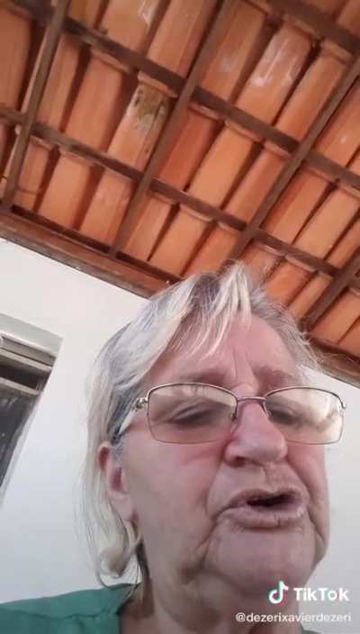 Uma v&oacute; de respeito